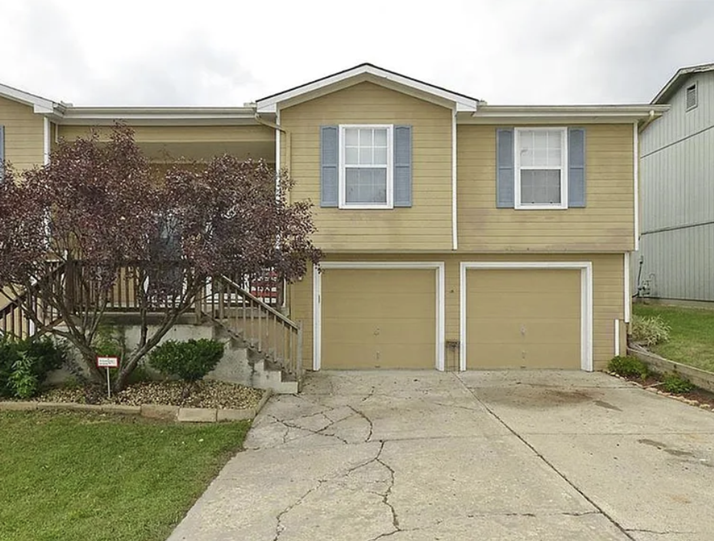 Kansas City House: 7010 N Gower Ave.