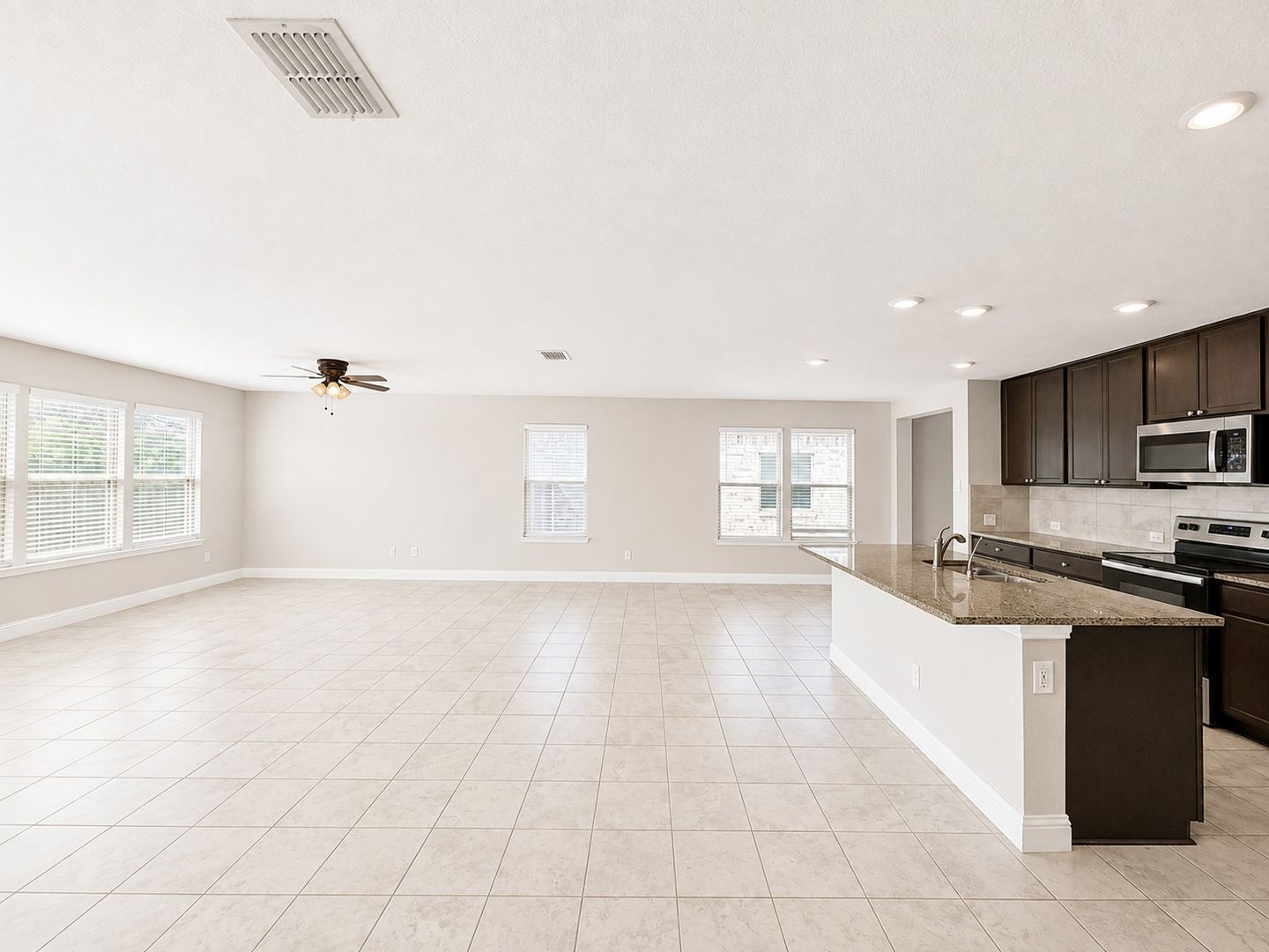 2605 Wesley Avenue 4 of 12