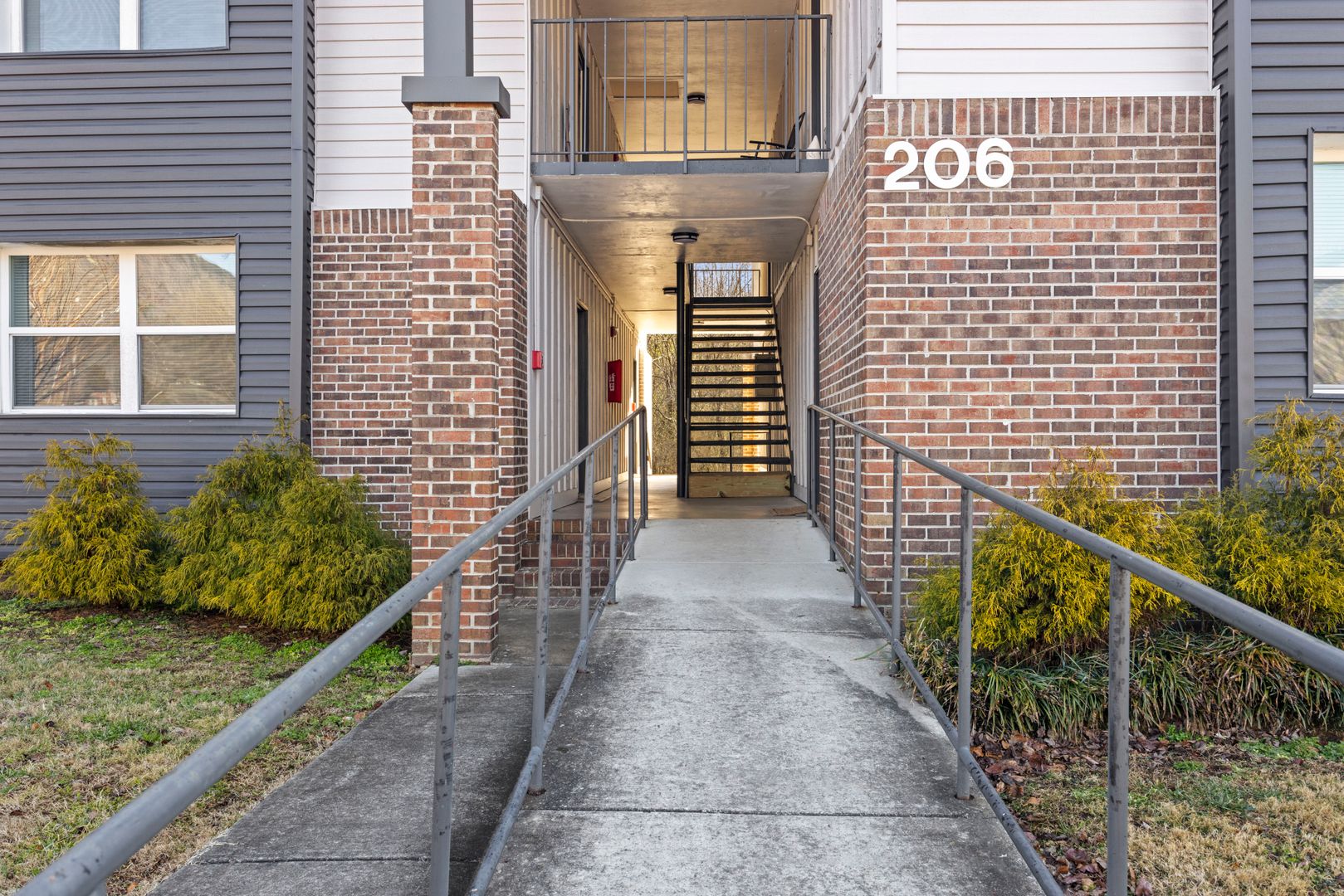 Soddy Daisy Apartment: 205 Eveningside Dr