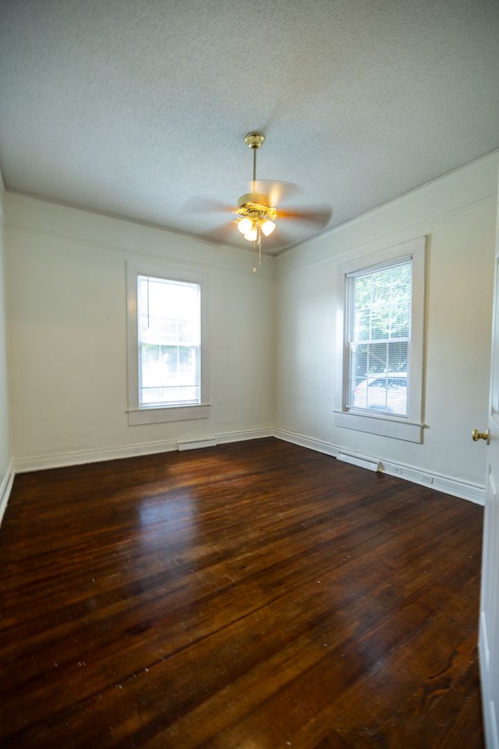 1112 Olympia Ave 3 of 12