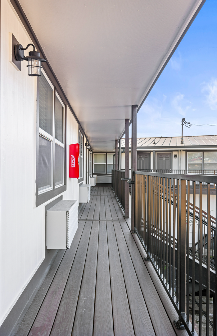 Hixson Apartment: 5519 Highway 153