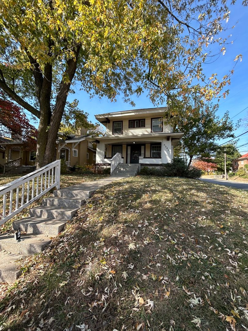 Kansas City House: 5300 Harrison St.