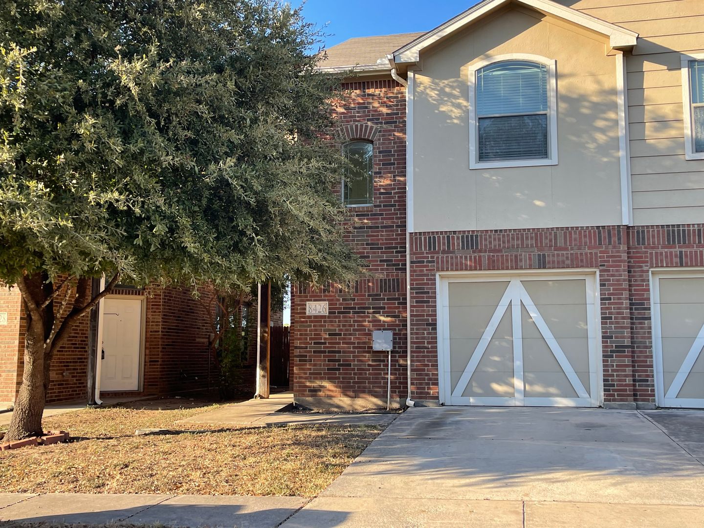 8424-8426 Jay Street