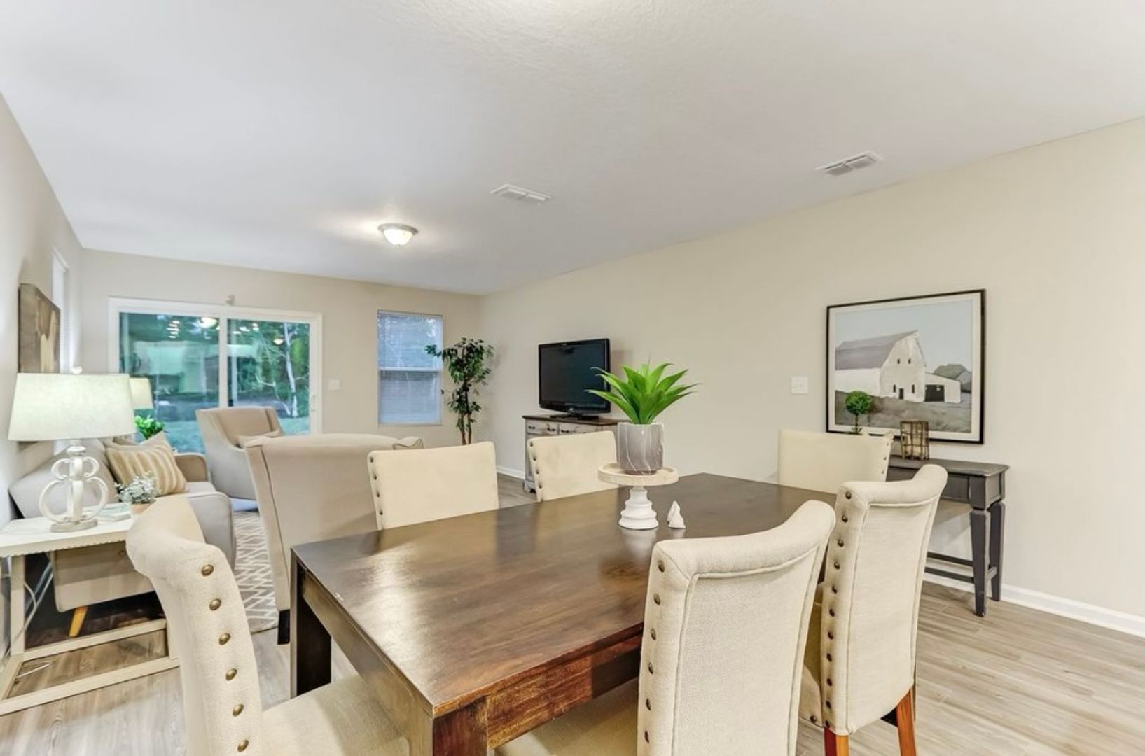 Jacksonville Townhome: 1374 Lakeshore Blvd