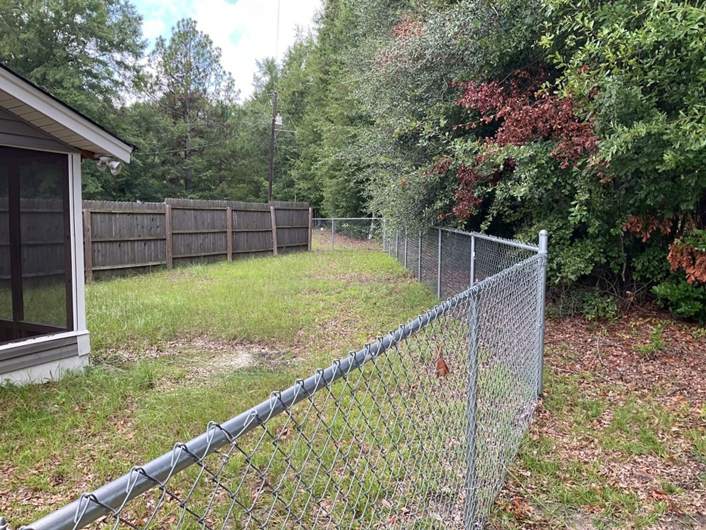 216 Burlie Ct Apt L 11 of 12