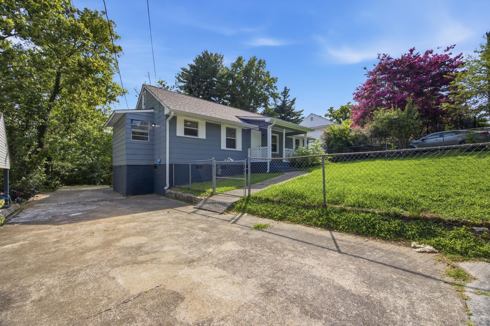3826 Kingwood Circle 4 of 12