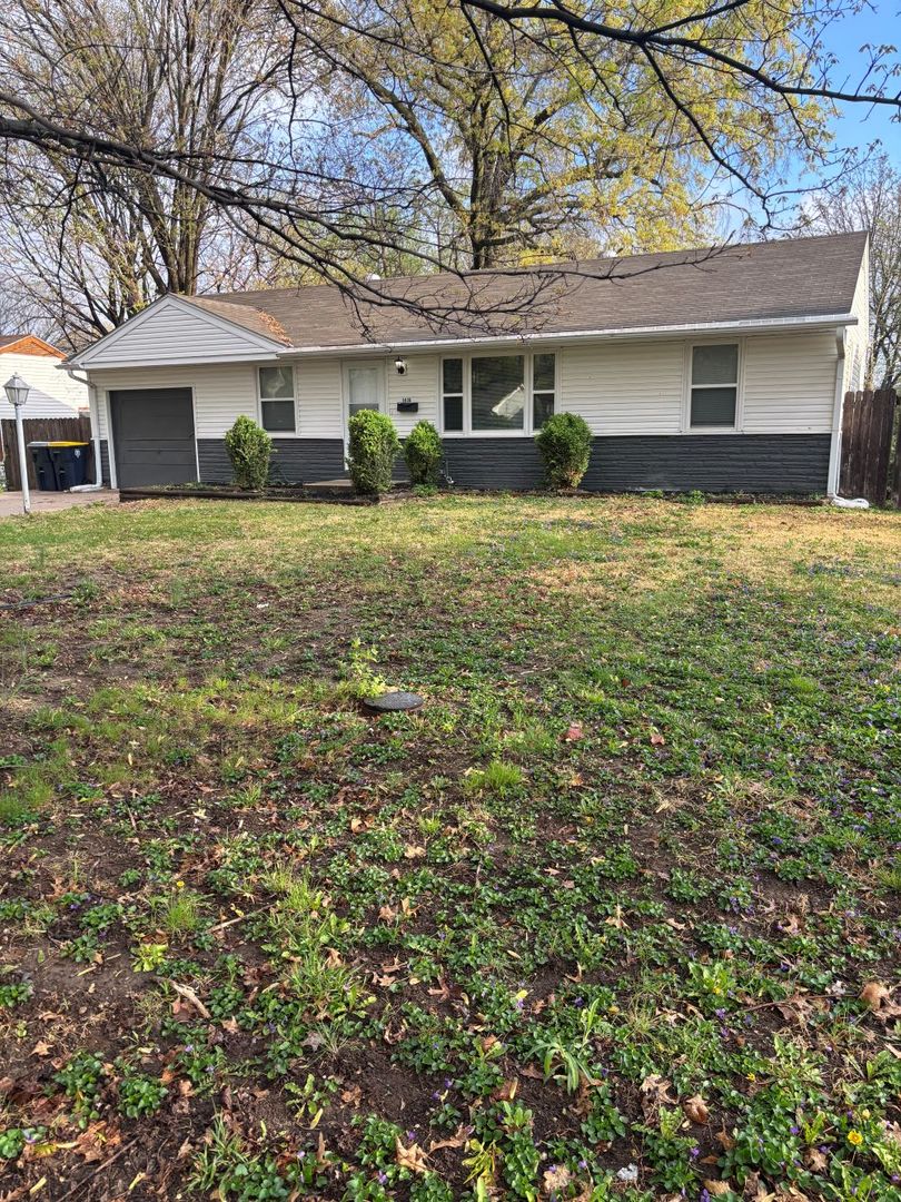 Kansas City House: 5906 East 99th Terrace