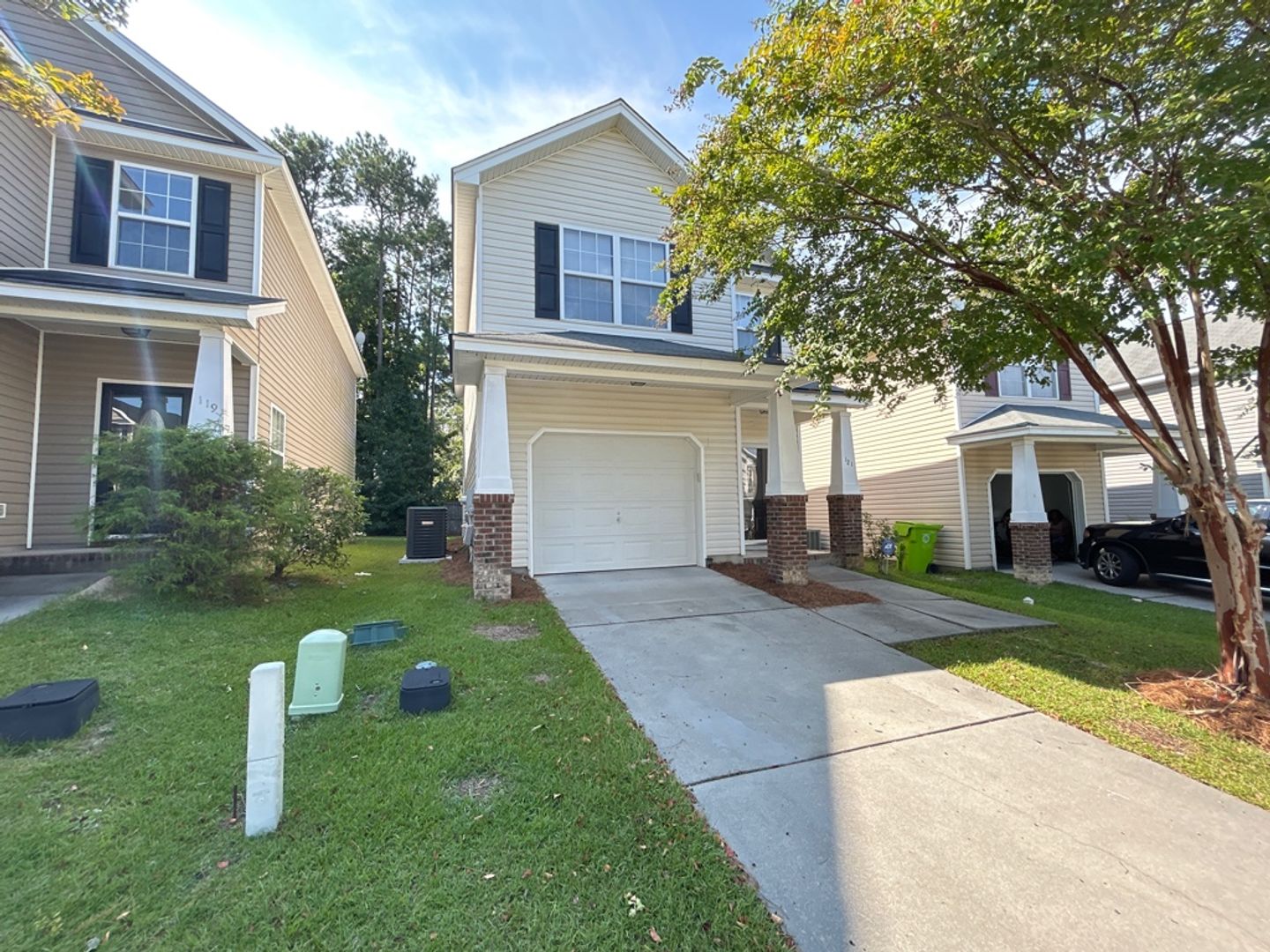 Columbia House: 121 Angel Garden Way