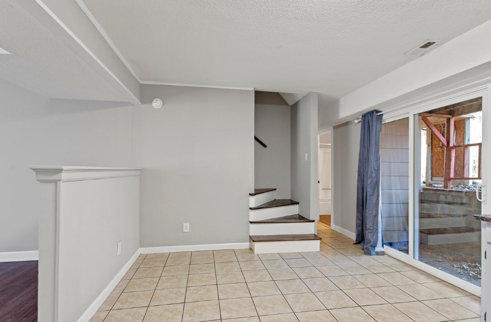7167 Holland Lane 8 of 8