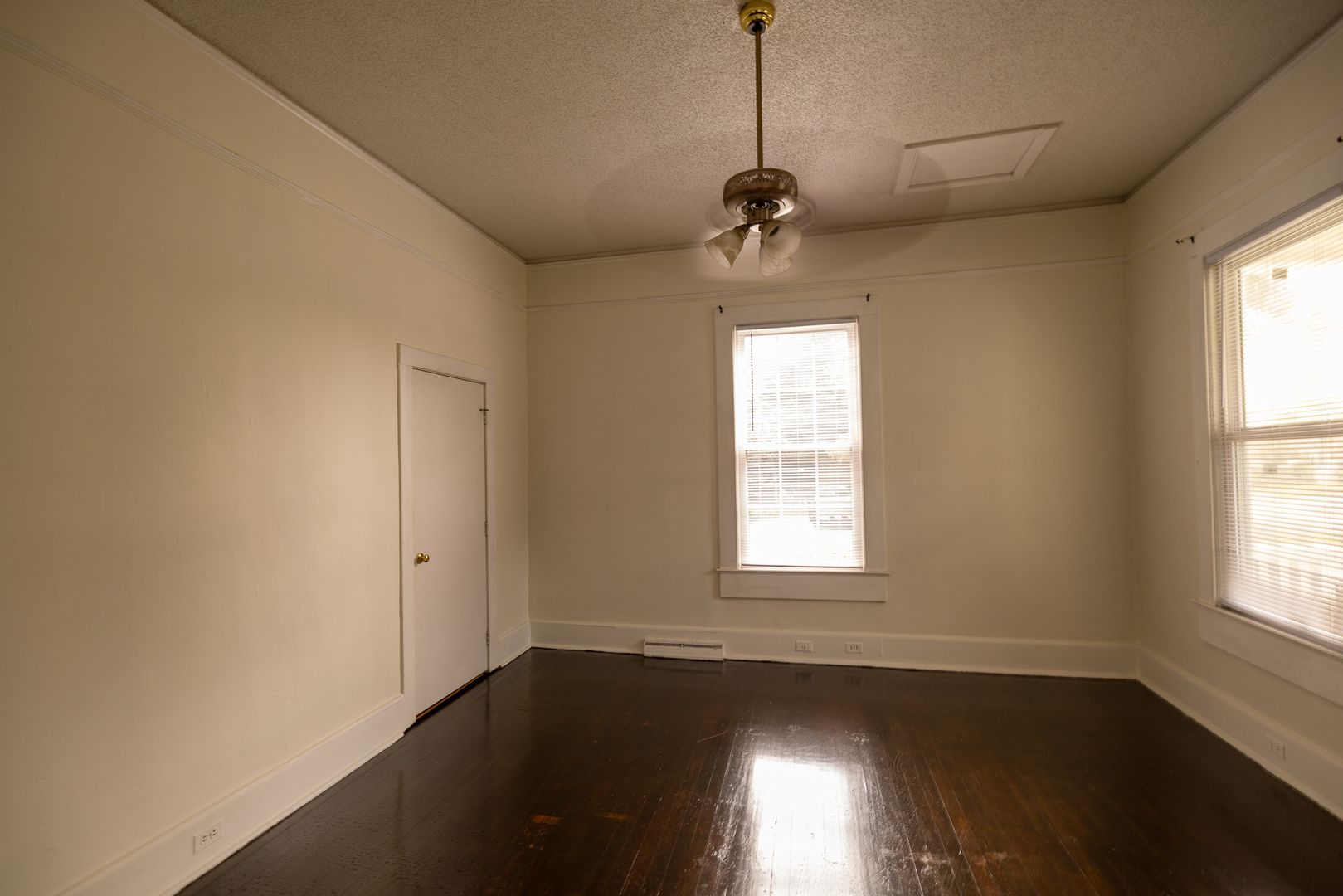 1112 Olympia Ave 4 of 12