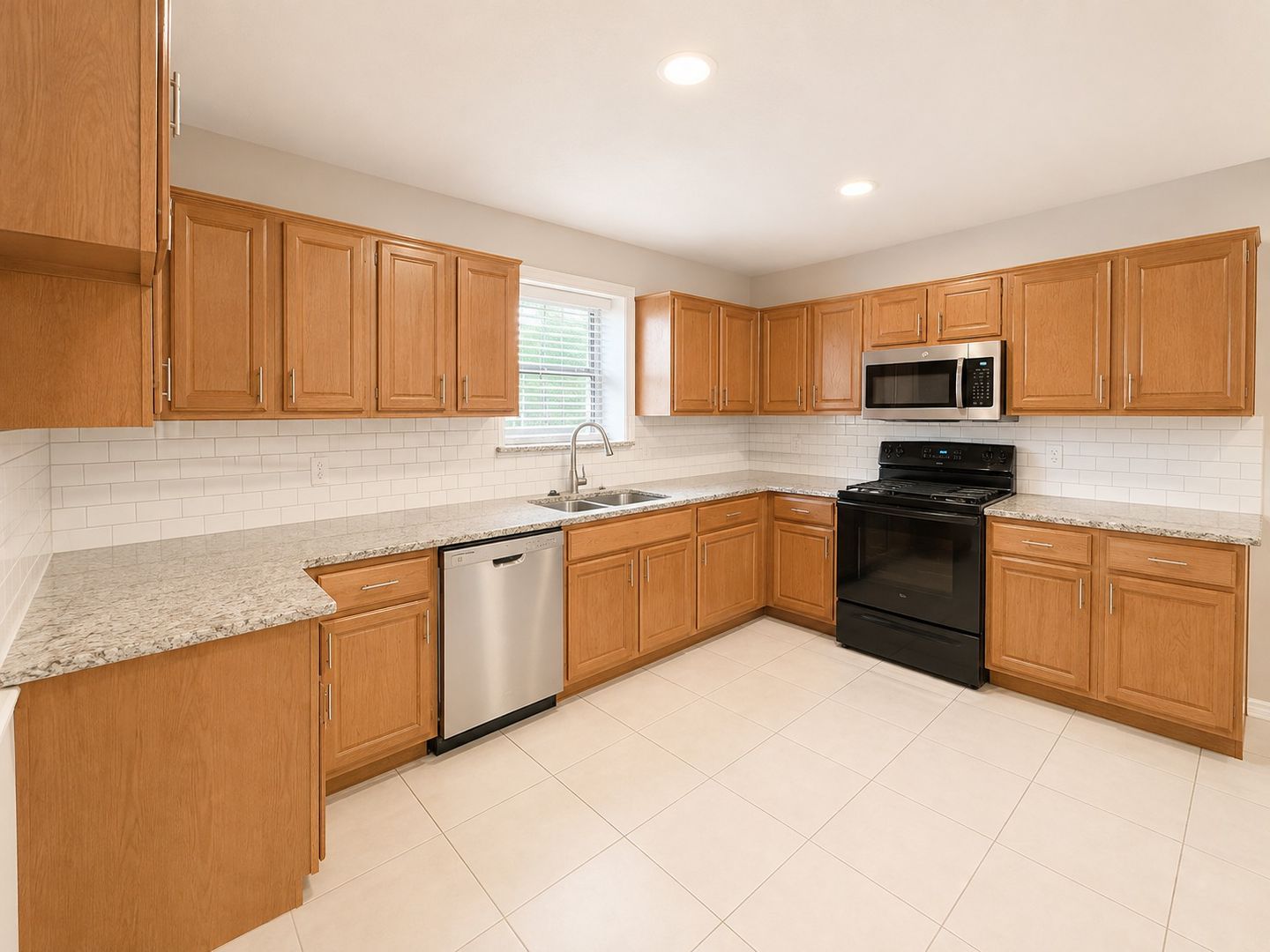 2303 Markland Street 7 of 12