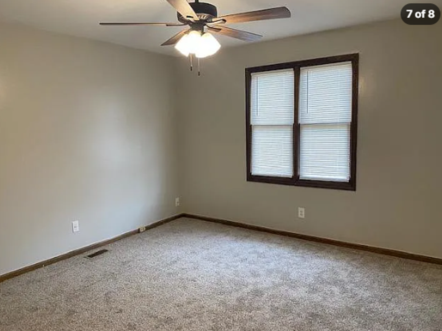 216 Burlie Ct Apt L 8 of 12