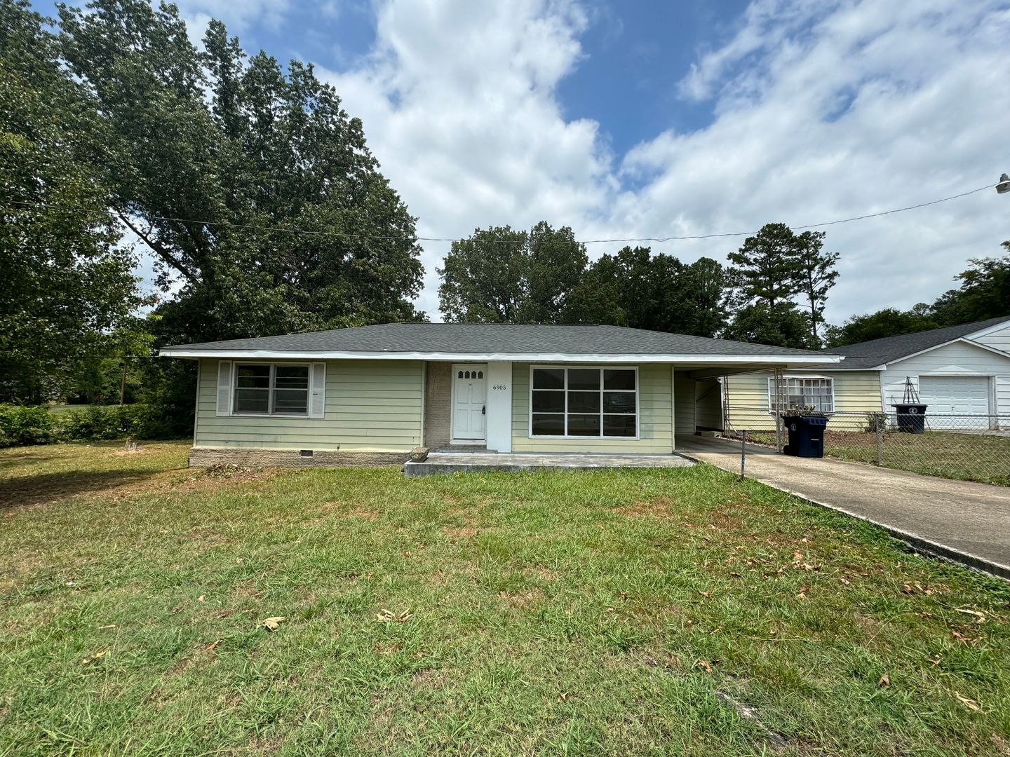 Chattanooga House: 6905 Moreview Road