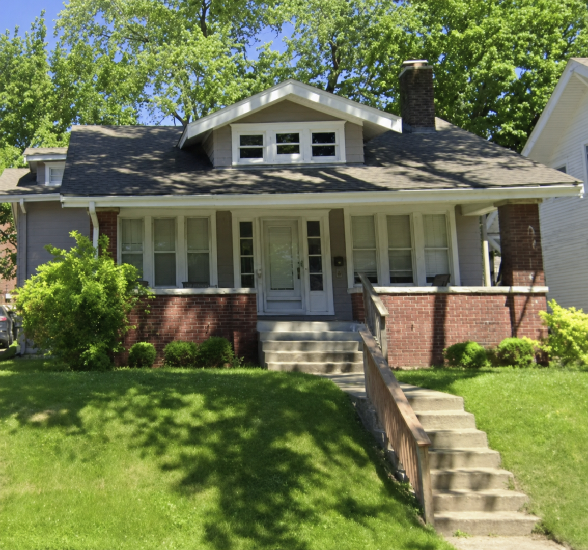 Kansas City House: 5315 Charlotte St.