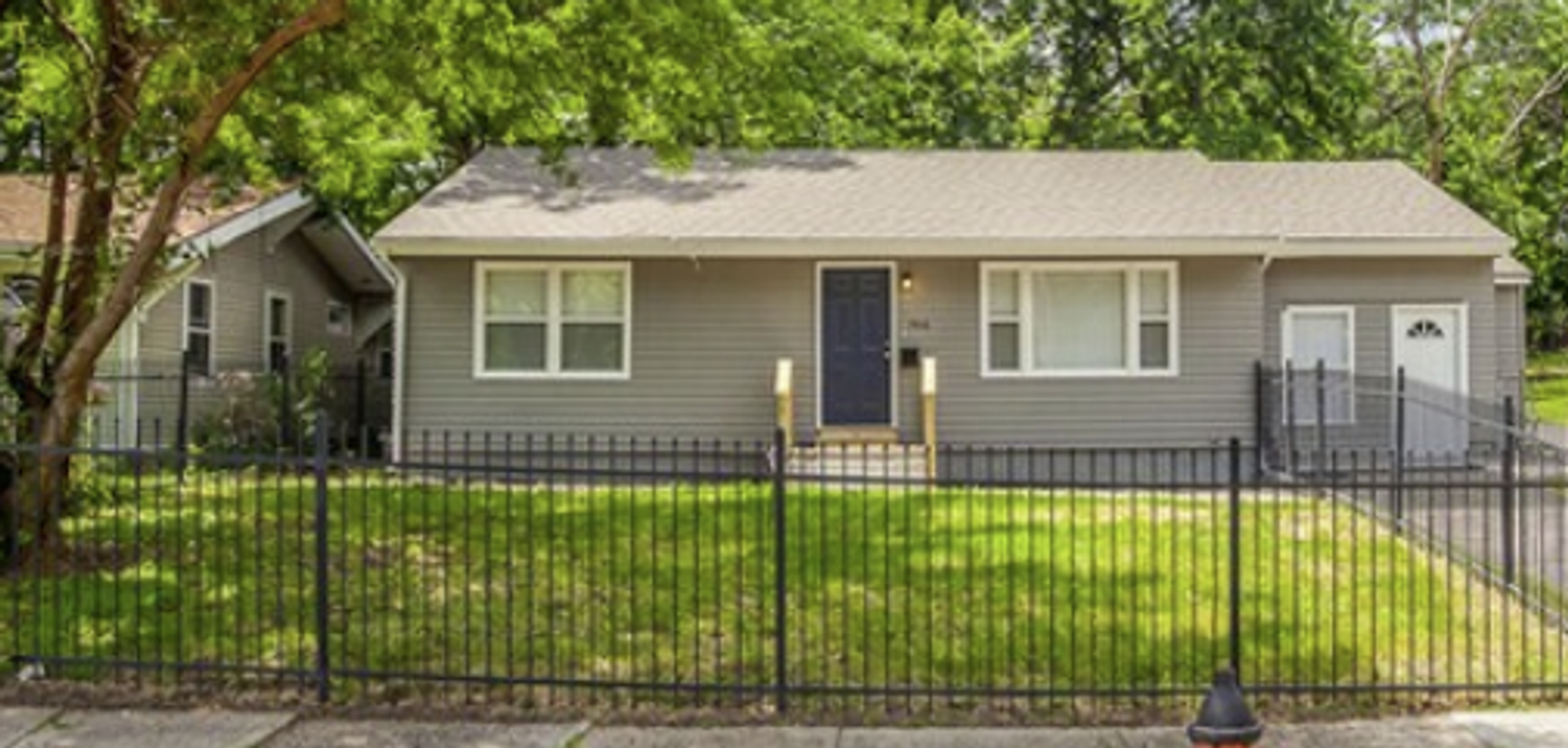 Kansas City House: 7416 Montgall Ave.