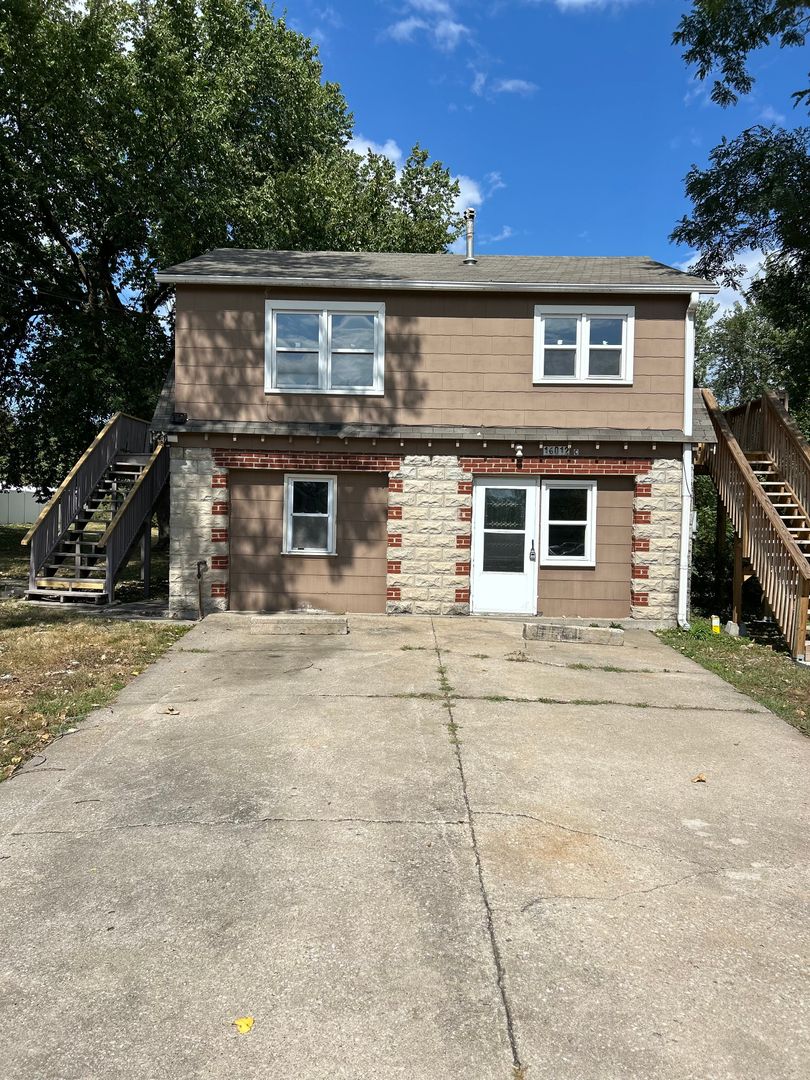 Independence Apartment: 16012 E. TC Lea Road