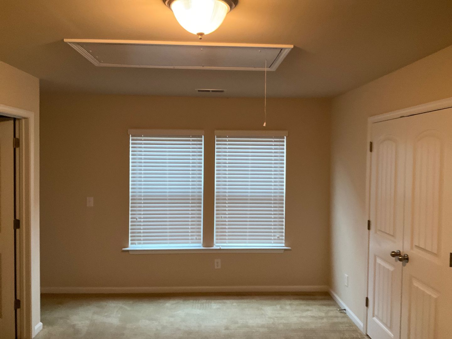 204 Ashmore Ln 23 of 28