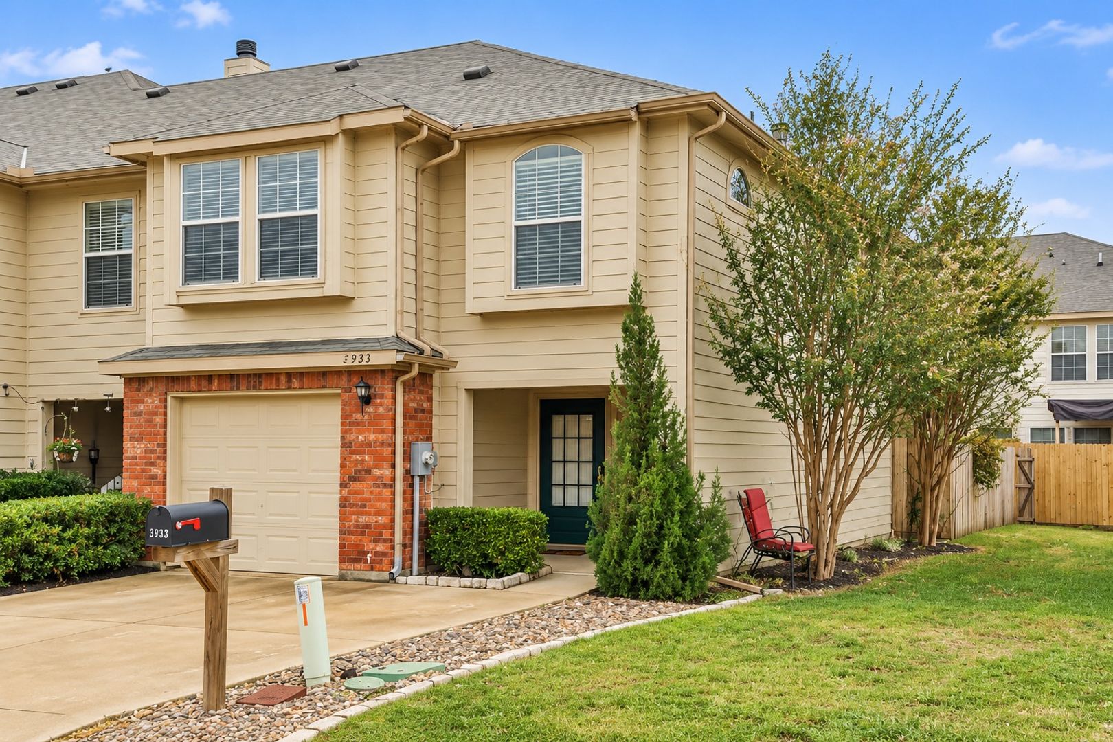 Fort Worth House: 3933 Fernando Drive