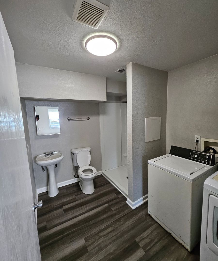 6113 and 6115 Indiana Ave, Kansas City, MO 64130 12 of 12