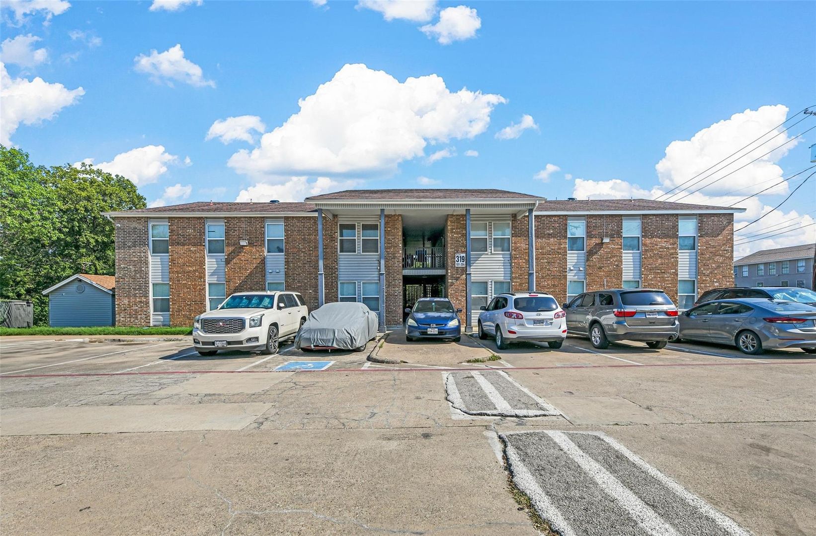 Grand Prairie Apartment: 319-327 SE 3rd Street