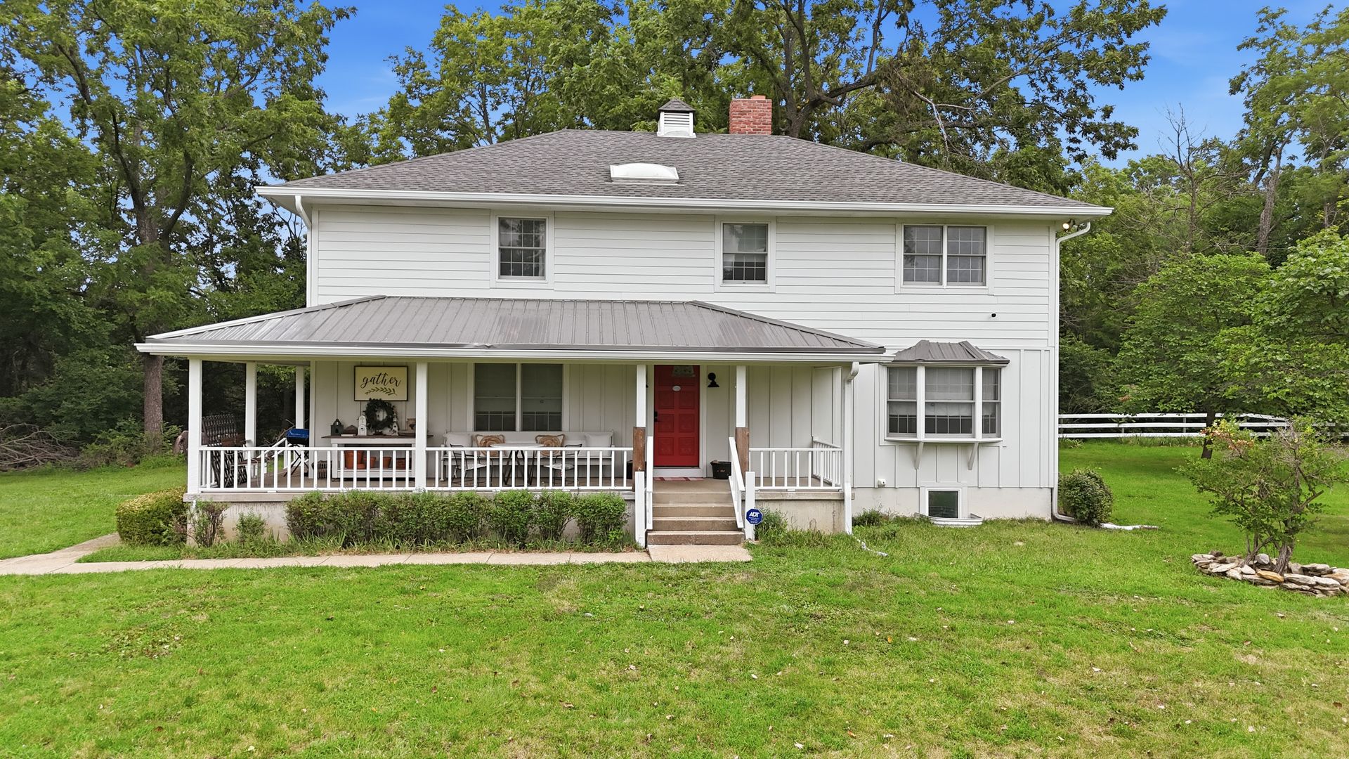 Kansas City House: 10200 Grandview Rd