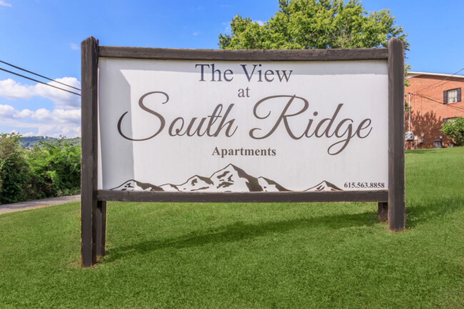 Woodbury Apartment: 103 S Ridge Dr