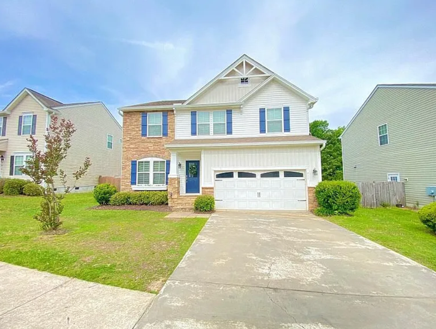 Lexington House: 211 Hammock Dr