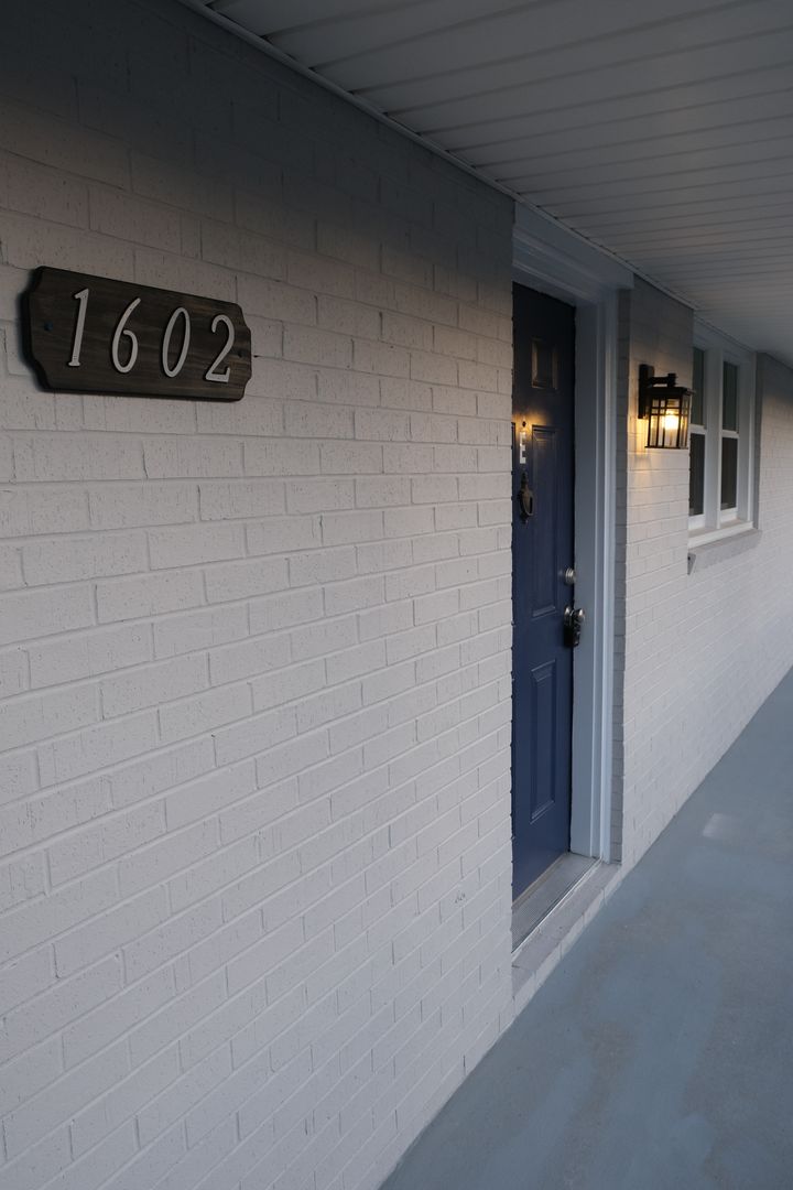 Augusta Apartment: 1600 Johns Road