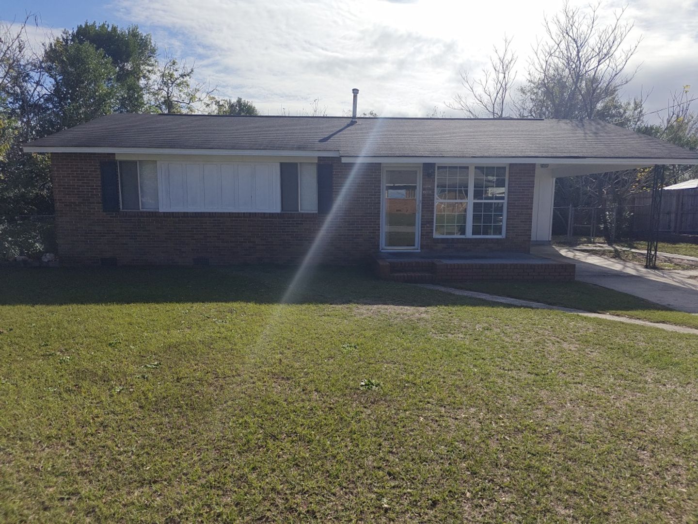 Augusta House: 3020 Jeanne Rd