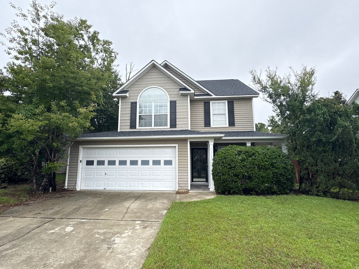 Lexington House: 113 Dupre Mill Court