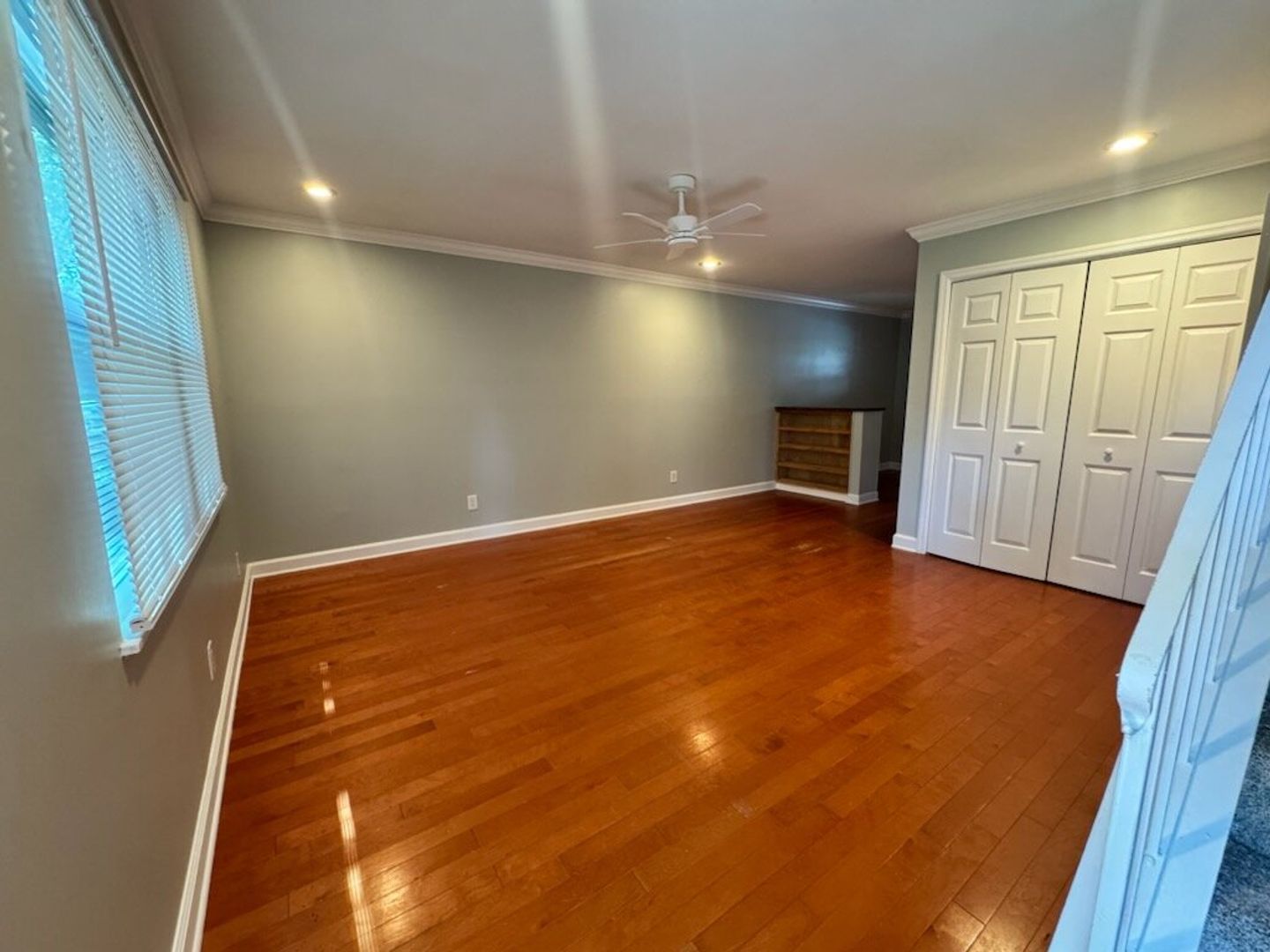 730 Harbor Lane 2 of 8
