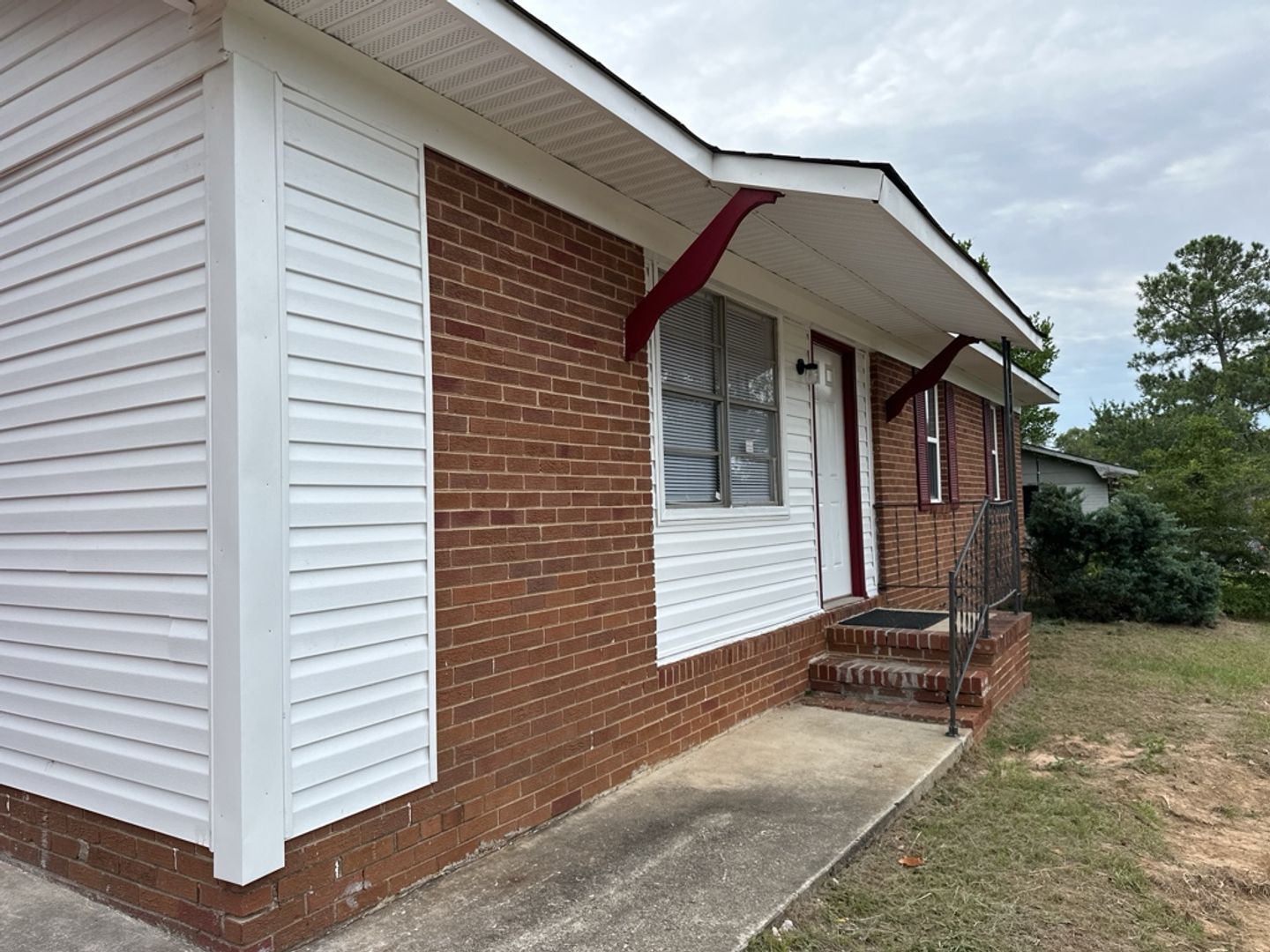 Augusta House: 2516 Kensington E Drive