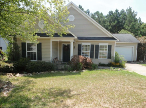 212 Aderley Oak Loop