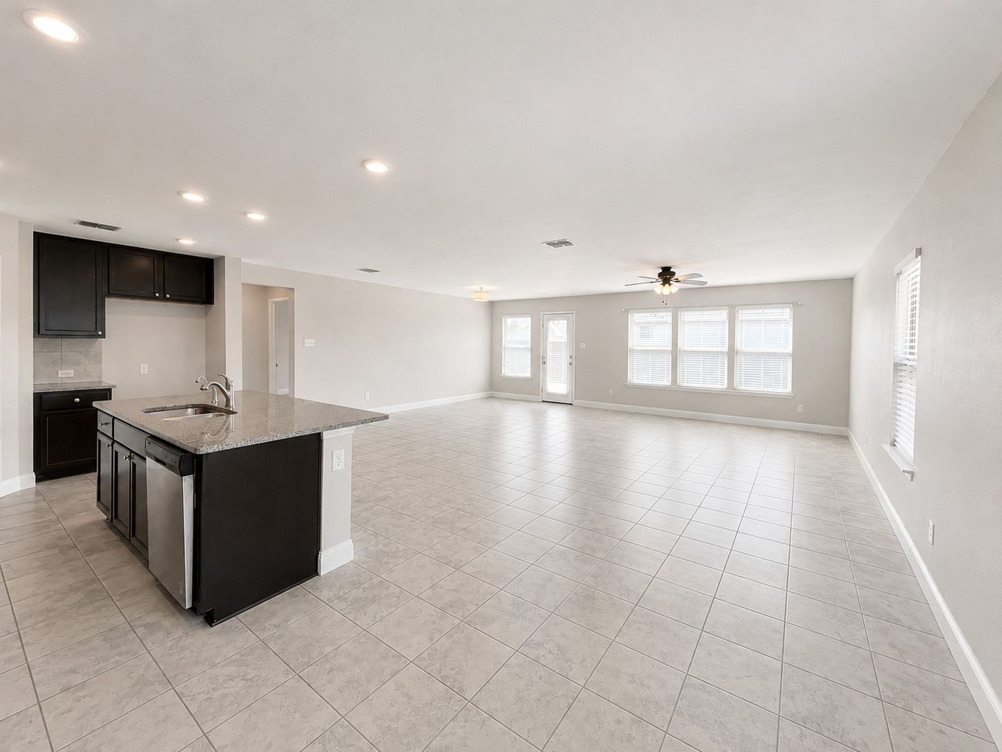 2605 Wesley Avenue 5 of 12