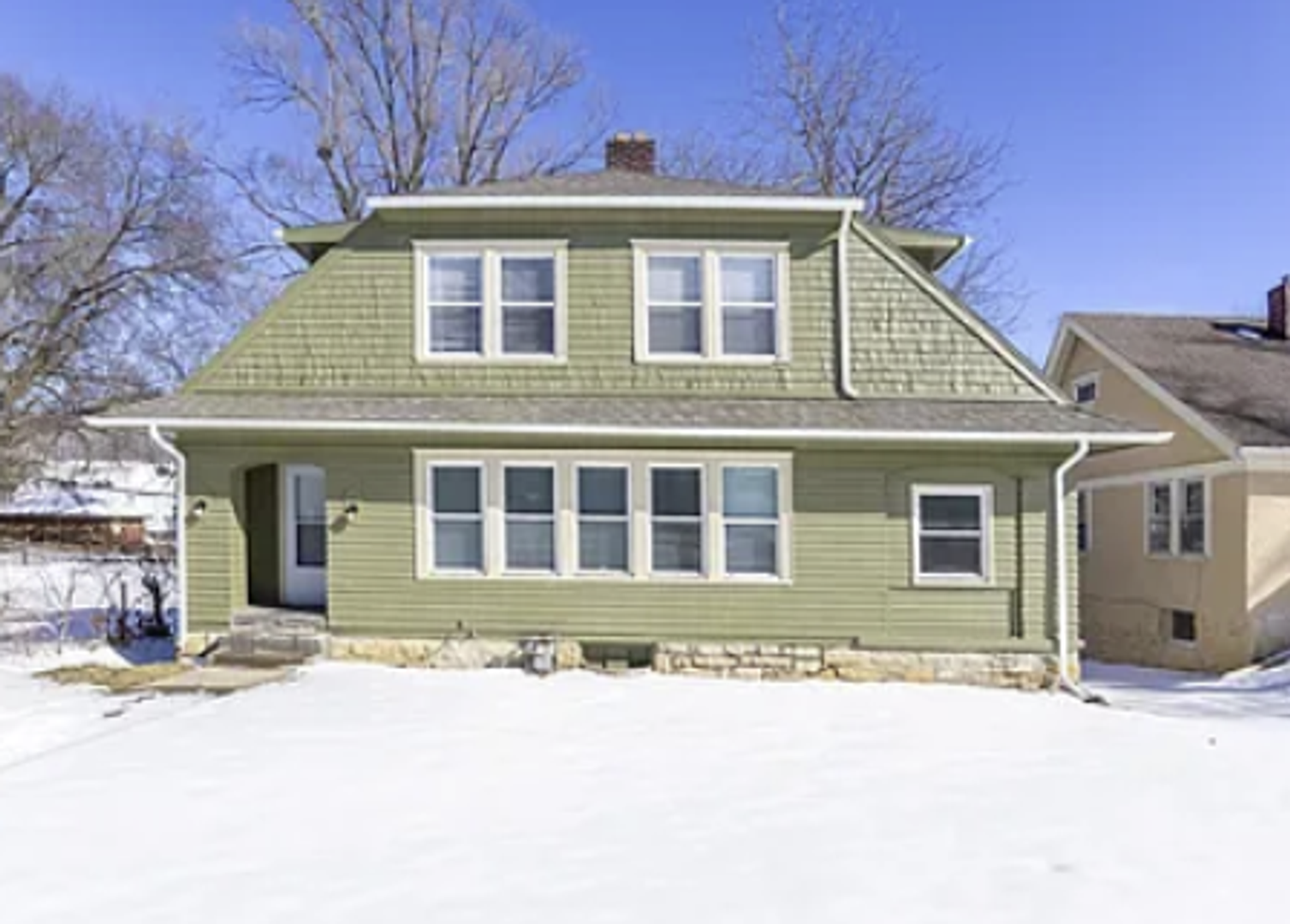 Kansas City House: 6027 Forest Ave