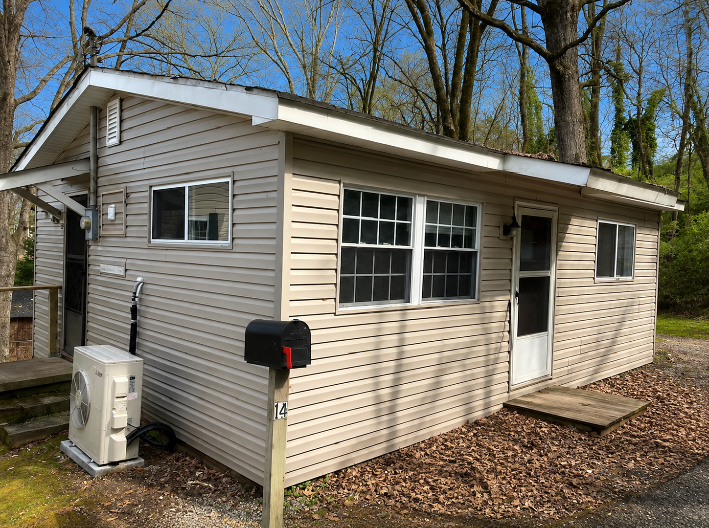 Chattanooga House: 14 Hemlock Circle