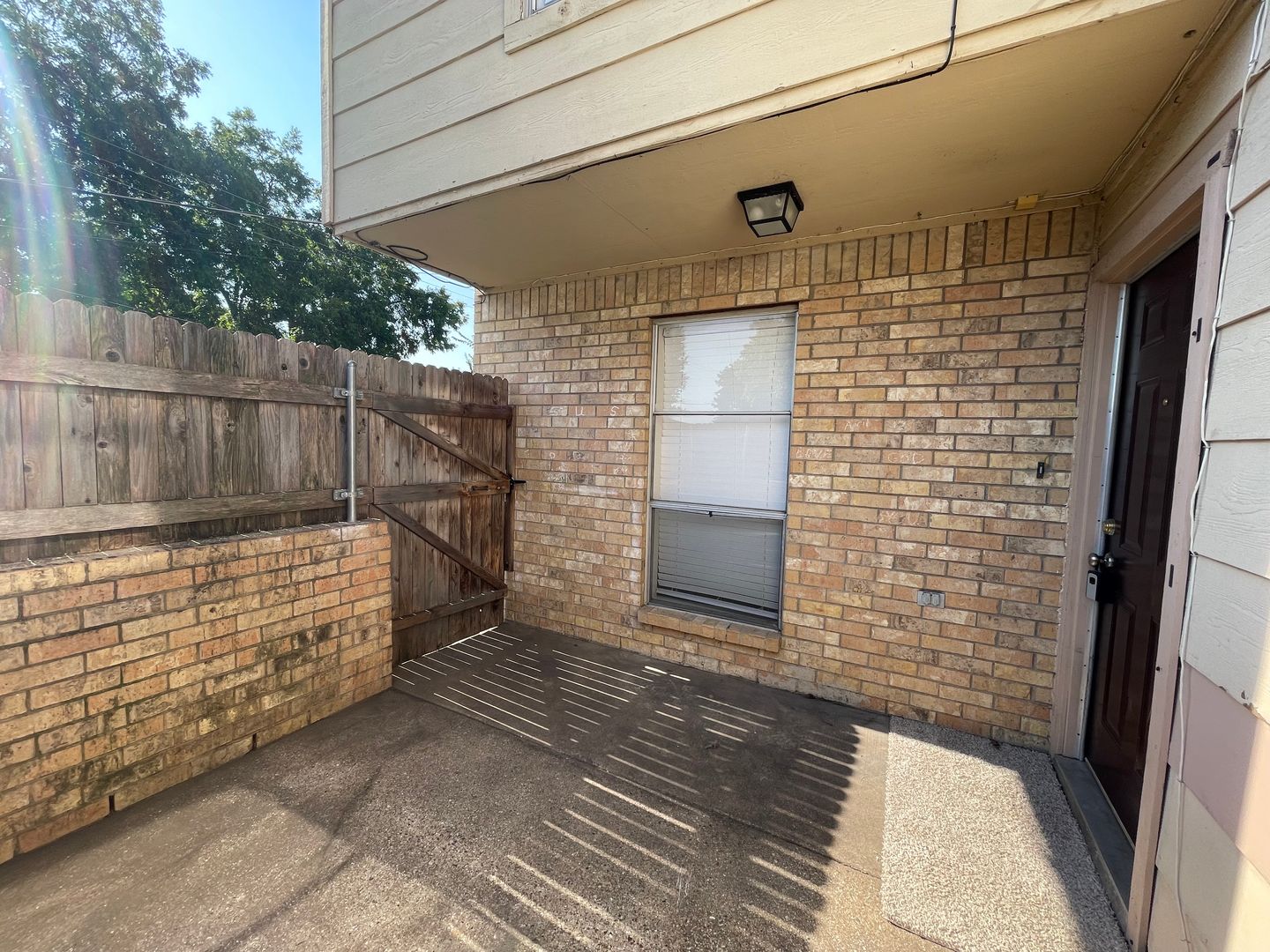 North Richland Hills Apartment: 5516 Lewis Court