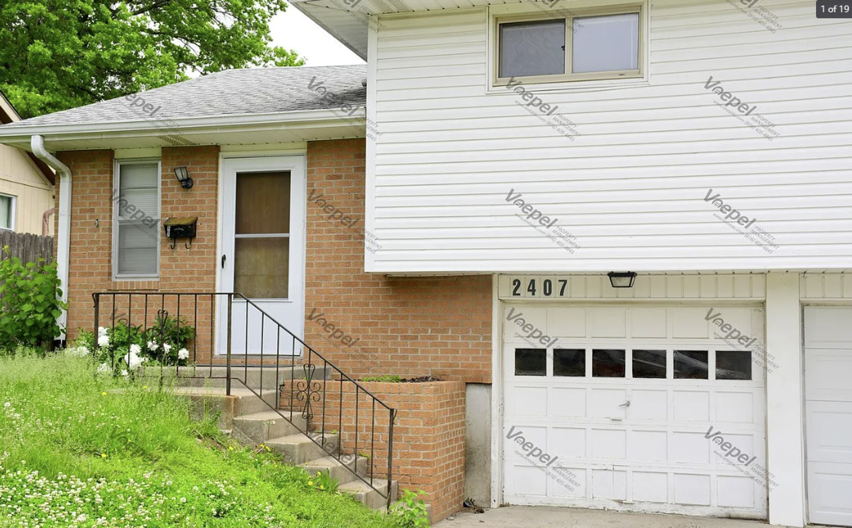 Independence Multiplex: 2407/2409 Harvard Ave