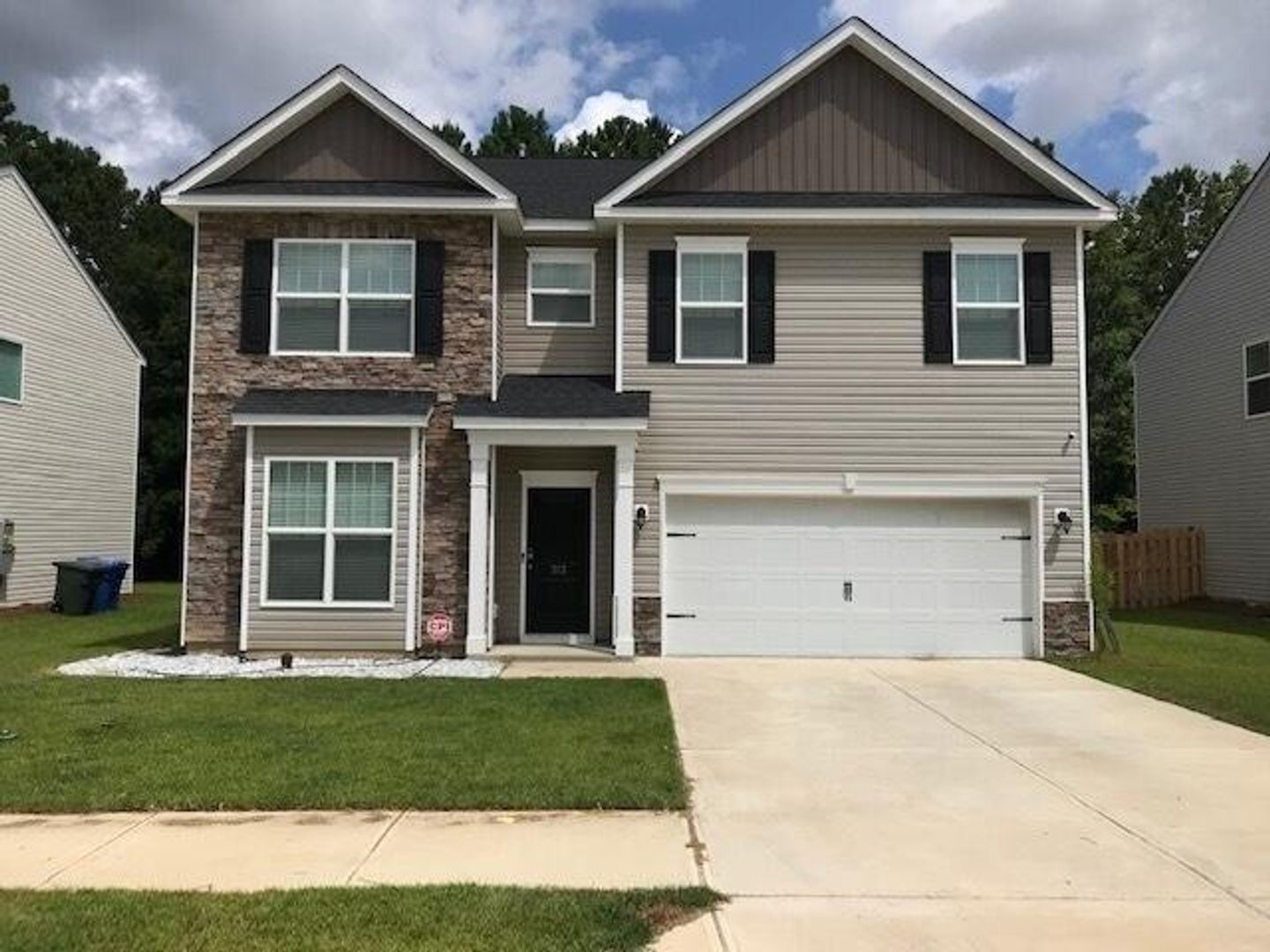 Columbia House: 313 Council Loop