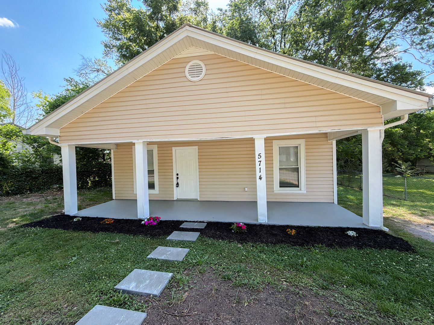 Chattanooga House: 5714 Tennessee Avenue