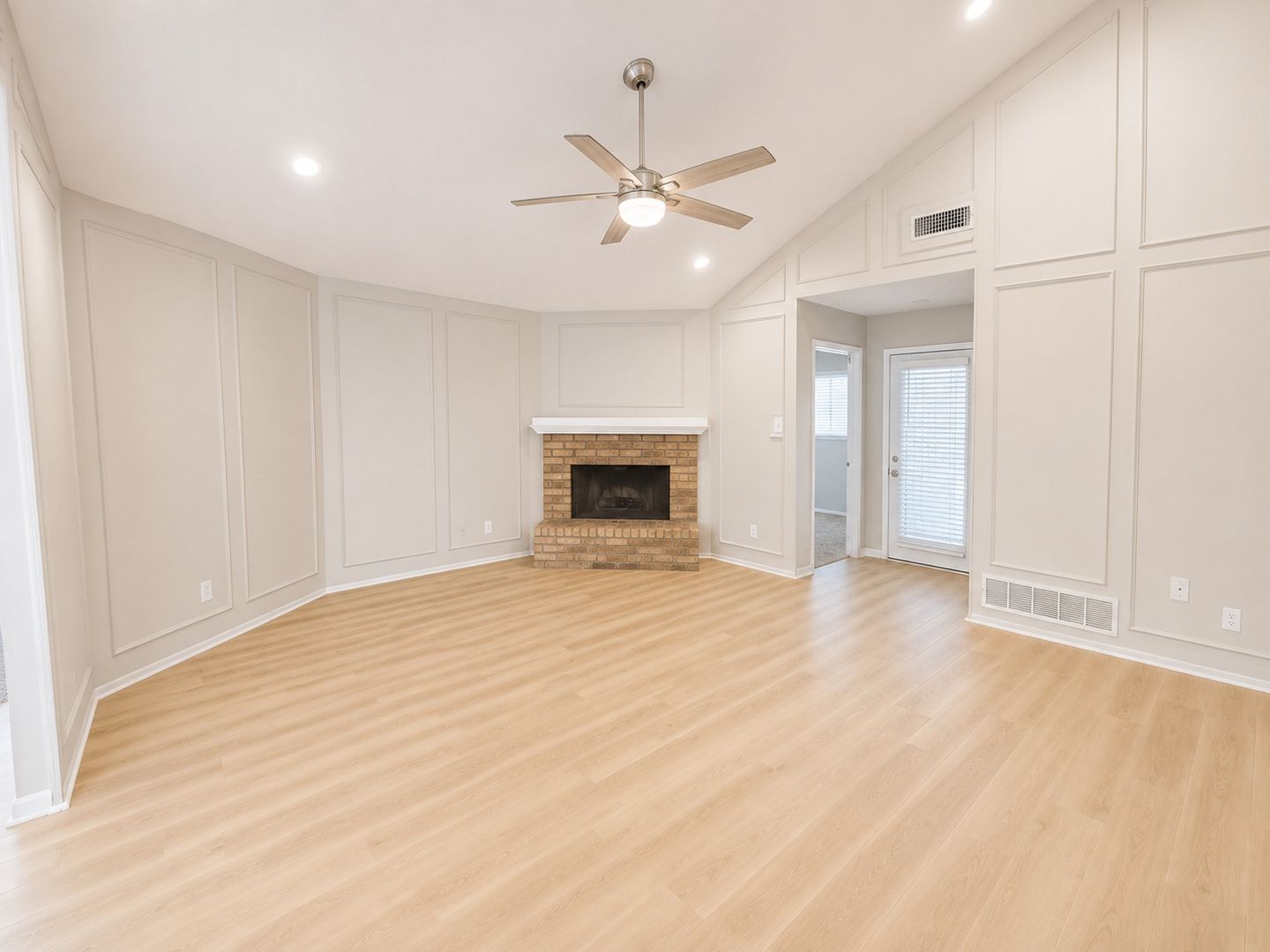 2303 Markland Street 6 of 12