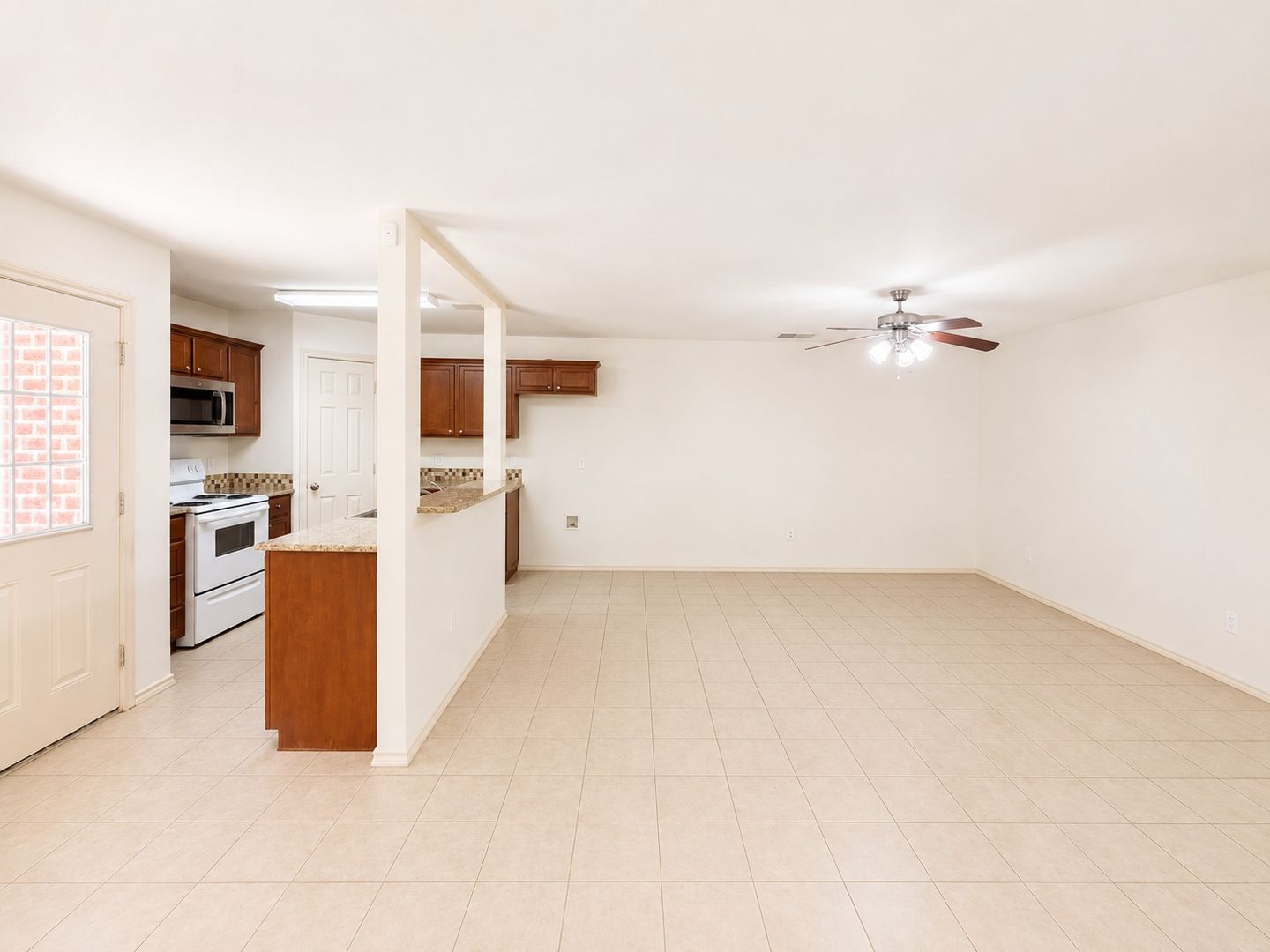 907 Parkplace Ridge 4 of 12
