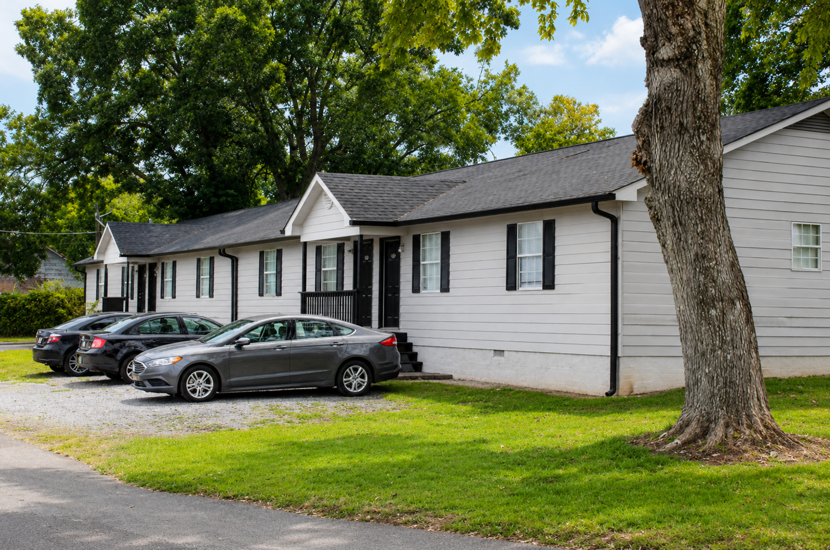 Cleveland House: 446 9th Street