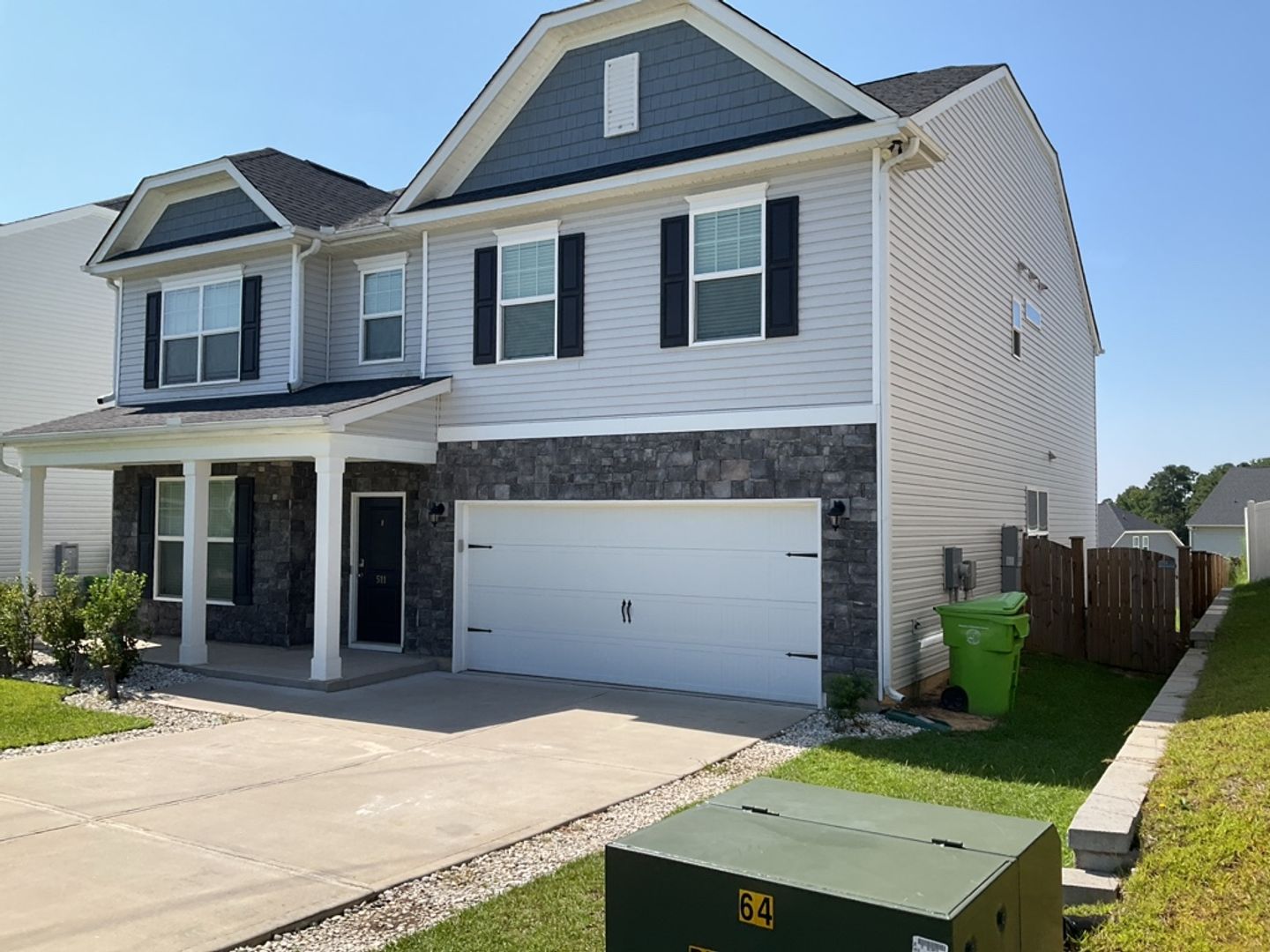 Blythewood House: 511 Rhine Falls Ln