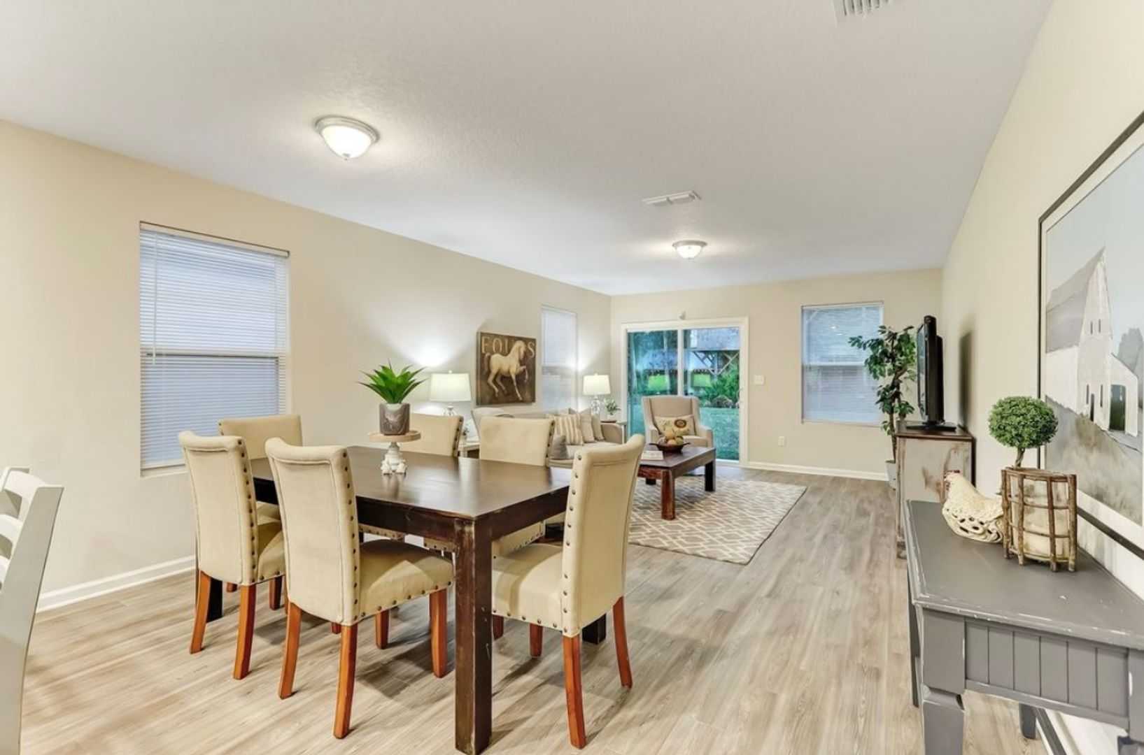 Jacksonville Townhome: 1374 Lakeshore Blvd