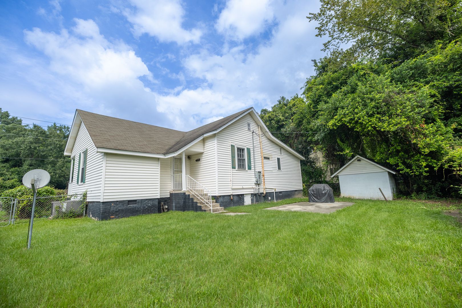 1112 Olympia Ave 15 of 17