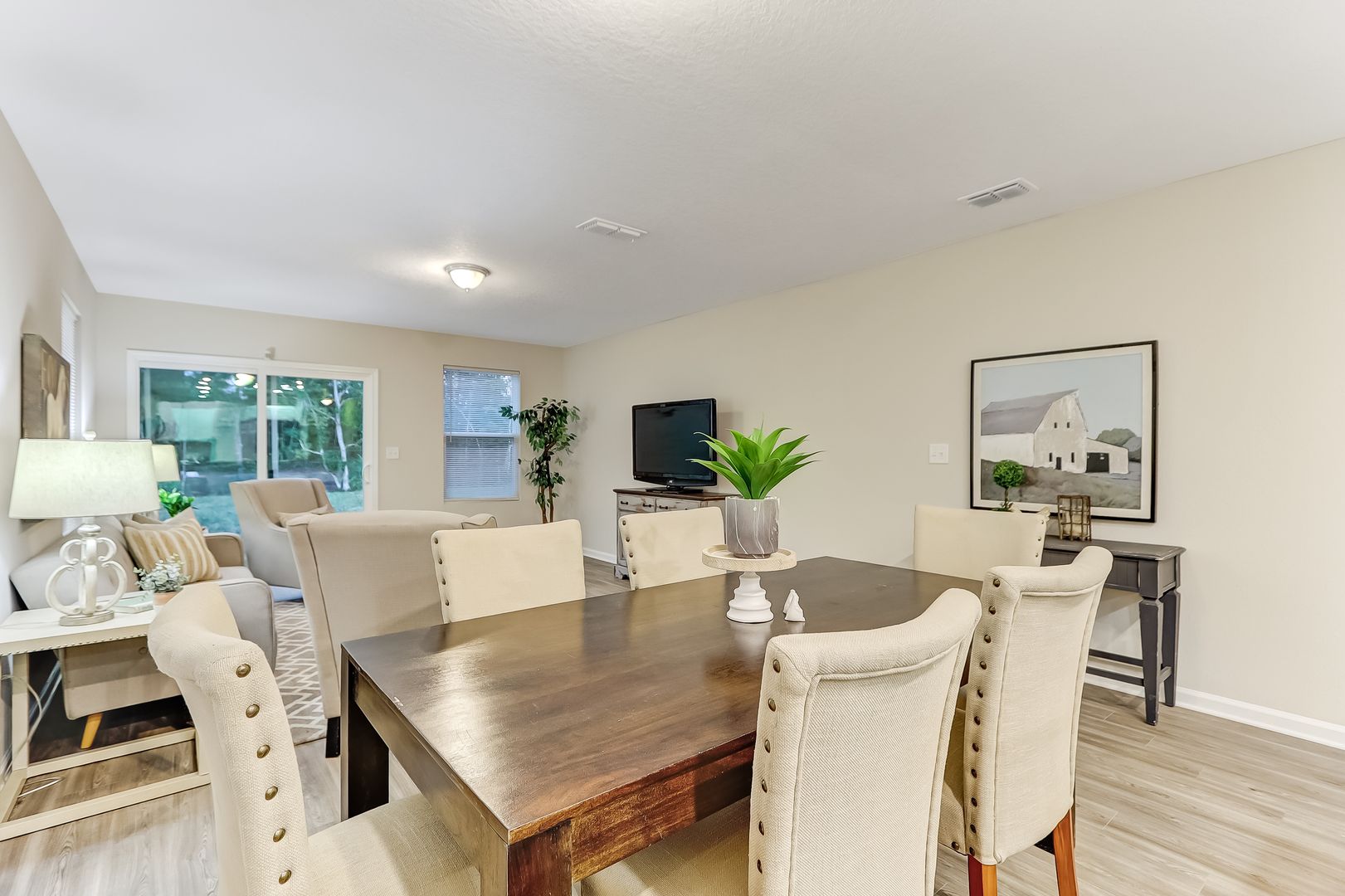Jacksonville Townhome: 1374 Lakeshore Blvd