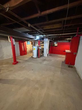 5045 Bellefontaine Ave, Kansas City, MO 64130