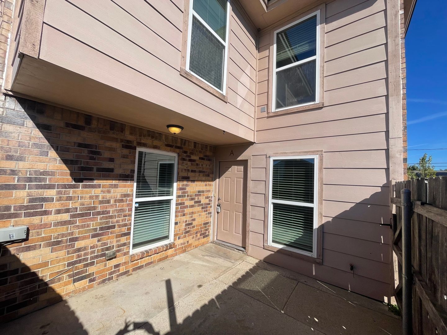 North Richland Hills Apartment: 5516 Lewis Court