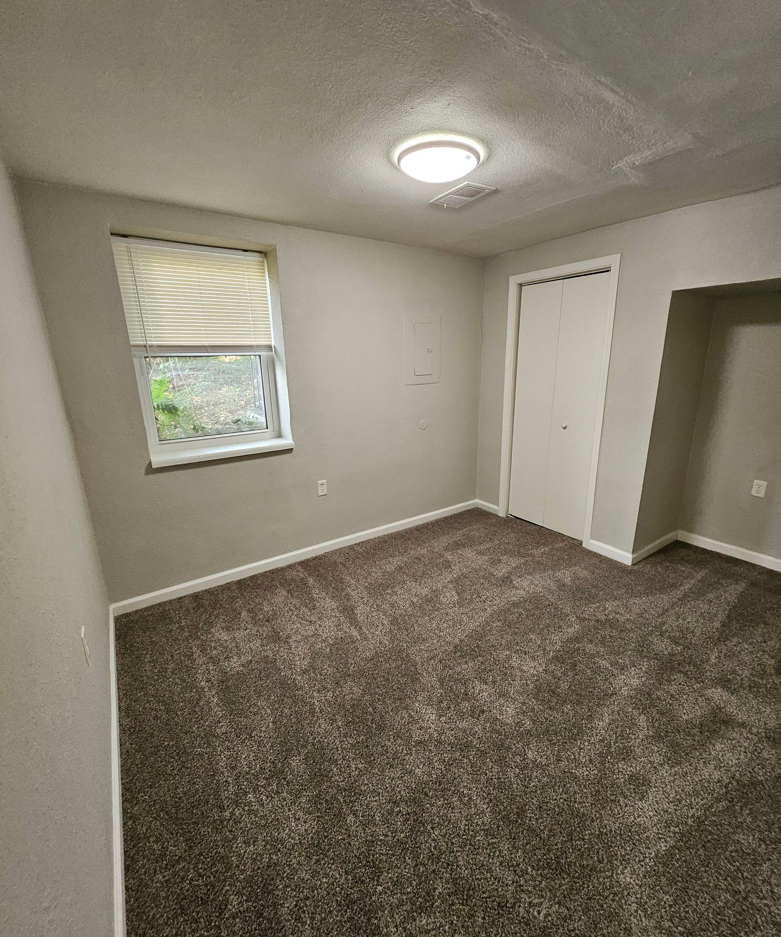 6113 and 6115 Indiana Ave, Kansas City, MO 64130 4 of 12